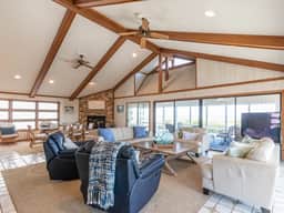 Sea Gull Ocean Villa - Image 3