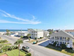 Sea View Cottage - Image 2