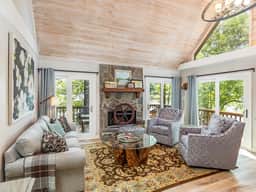 Bear Creek Cottage - Image 3