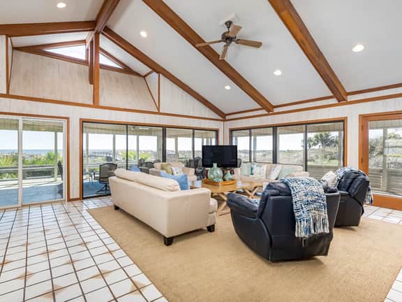 Sea Gull Ocean Villa - Image 4