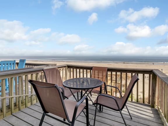 Tybee Lights 112B - Image 1